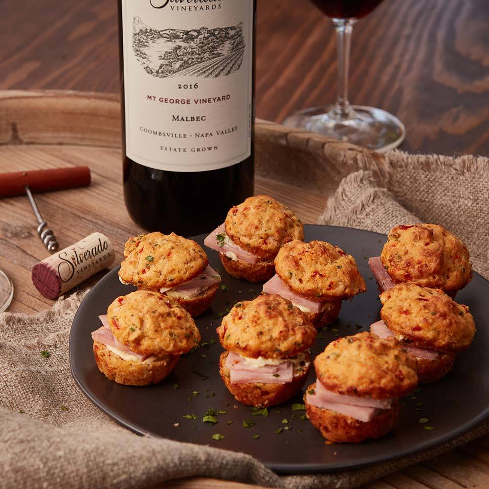 Ham and Piquillo Cheese Muffins